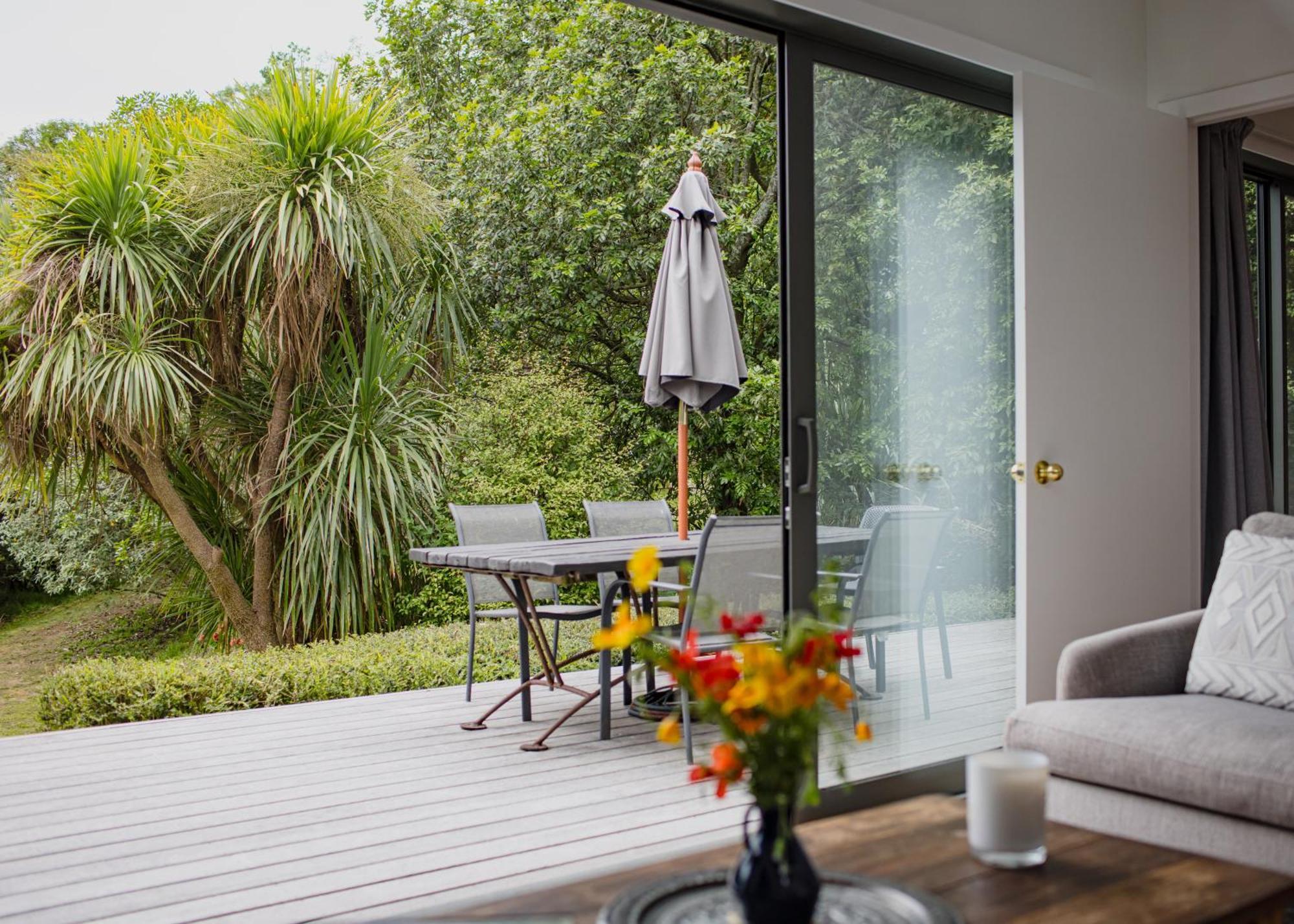 Kia Noho Holiday home *